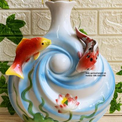 Bình Đựng Rượu Bằng Sứ Đắp Nổi Sen Cá